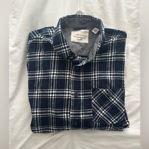 Men’s navy blue weatherproof brand flannel button down